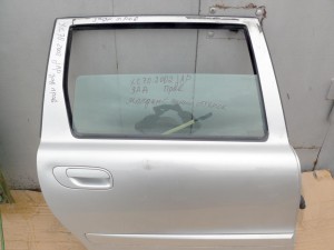 Купить -  Дверь задняя правая для Вольво XC70  (XC70 2002 JAP)