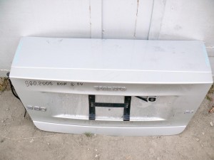 Купить -  Крышка багажника для Вольво S60 серебристая  (S60 2005 2.4 KON0814)