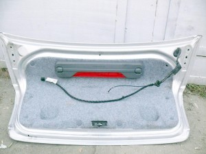 Купить -  Крышка багажника для Вольво S60 серебристая  (S60 2005 2.4 KON0814)