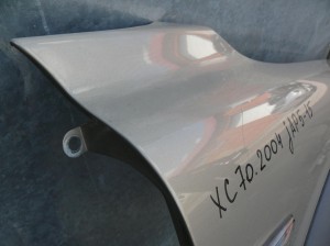Купить -  Крыло переднее правое для Вольво XC70  (XC70.2004JAP5-15)
