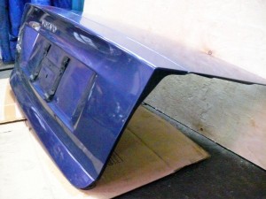 Купить -  Крышка багажника для Вольво S60  (S60.2004KON11-15)