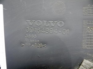 9164894 Накладка на торпедо Вольво S60,V70,XC70 (S60.01MT.RU8-16)