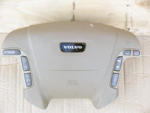 8619908 Подушка безопасности в рулевое колесо для Вольво XC70, S80 (S80 2002 МКПП)