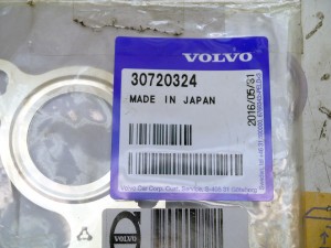 30720324 Прокладка коллектора выпускного V8 Вольво  S80, XC90