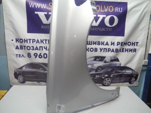  Крыло переднее правое Вольво S40-2 (V50.2010-2.0 SKRU12-17)