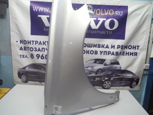  Крыло переднее правое Вольво S40-2 (V50.2010-2.0 SKRU12-17)