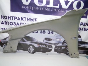  Крыло переднее правое Вольво S60, V70 (V70.2002 SKRU1-17)