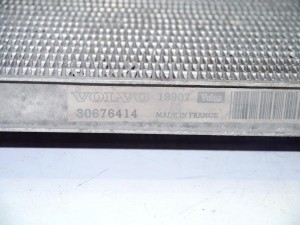 30676414 Радиатор кондиционера Вольво S60, S80, V70, XC70 (XC70.05KON1-17)