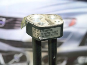  Радиатор кондиционера Вольво S40 (V40.2001 SKRU5-16)