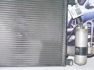 31101052 Радиатор кондиционера Вольво S60, S80, V70, XC70 (XC70.02N2035 SKRU10-17)