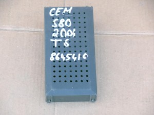 Купить - 8645410 Центральный электронный модуль ( CEM ) для Вольво S60, XC70, S80  (S80 T6 2001 JAP)