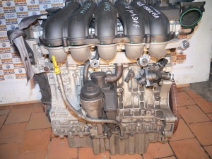 6901723, B5244S5 Двигатель Вольво S40 2 (V50.06АТМО SKRU10-18)