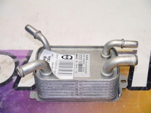 30741956 Масляный радиатор Вольво S40-2 (V50.05T0136 SKRU10-18)