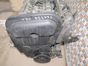 B5244S 2365799 Двигатель Вольво S60 S80