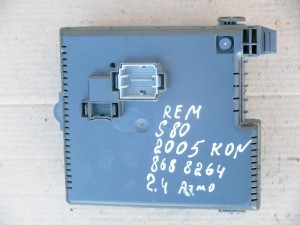 8688264 Задний модуль управления (REM) для Вольво S60, XC70, S80, XC90 (S80.2005_KON6-12)