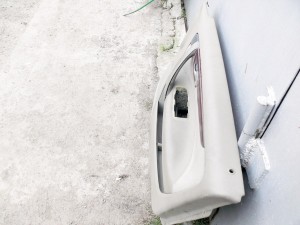 Купить - 39968938 Обшивка двери передней правой для Вольво XC70  (XC70 2001 JAP)