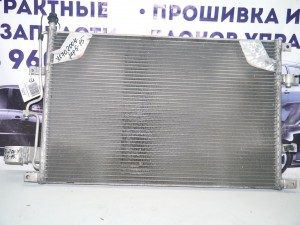 8683358 Радиатор кондиционера Вольво S60, S80, V70, XC70 (XC70.2004JAP5-15)