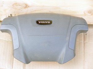 8626840 Подушка безопасности в рулевое колесо для Вольво S60, XC70, S80 (XC70 2001 JAP)