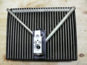 31101177 Радиатор кондиционера для Вольво S60, XC70, S80, XC90 (XC70 2001 JAP)