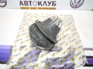 VO30778951 Подушка двигателя нижняя Вольво S60,S70,S80,V70,V70-I,XC70,XC90