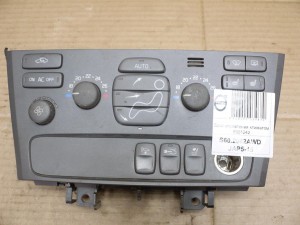8651242, 8691876 Блок управления климатом Вольво S60, V70, XC70 (S60.2002AWD.JAP5-15)
