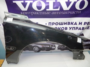  Крыло переднее правое Вольво S60, V70 (V70.04№1040 SKRU10-17)