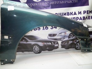  Крыло переднее правое Вольво S60, V70 (S60.01MT.RU8-16)