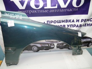  Крыло переднее правое Вольво S60, V70 (S60.01MT.RU8-16)