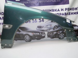  Крыло переднее правое Вольво S60, V70 (V70.00SKRU1-16)