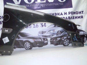  Крыло переднее правое Вольво S60, V70 (V70 2004 KON7-14)