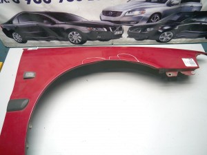  Крыло переднее правое Вольво S40 (V40.2002RED SKRU6-17)
