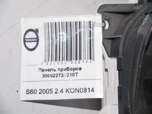 69594/690T Панель приборов Вольво S60, S80, V70, XC70 (S60 2005 2.4 KON0814)