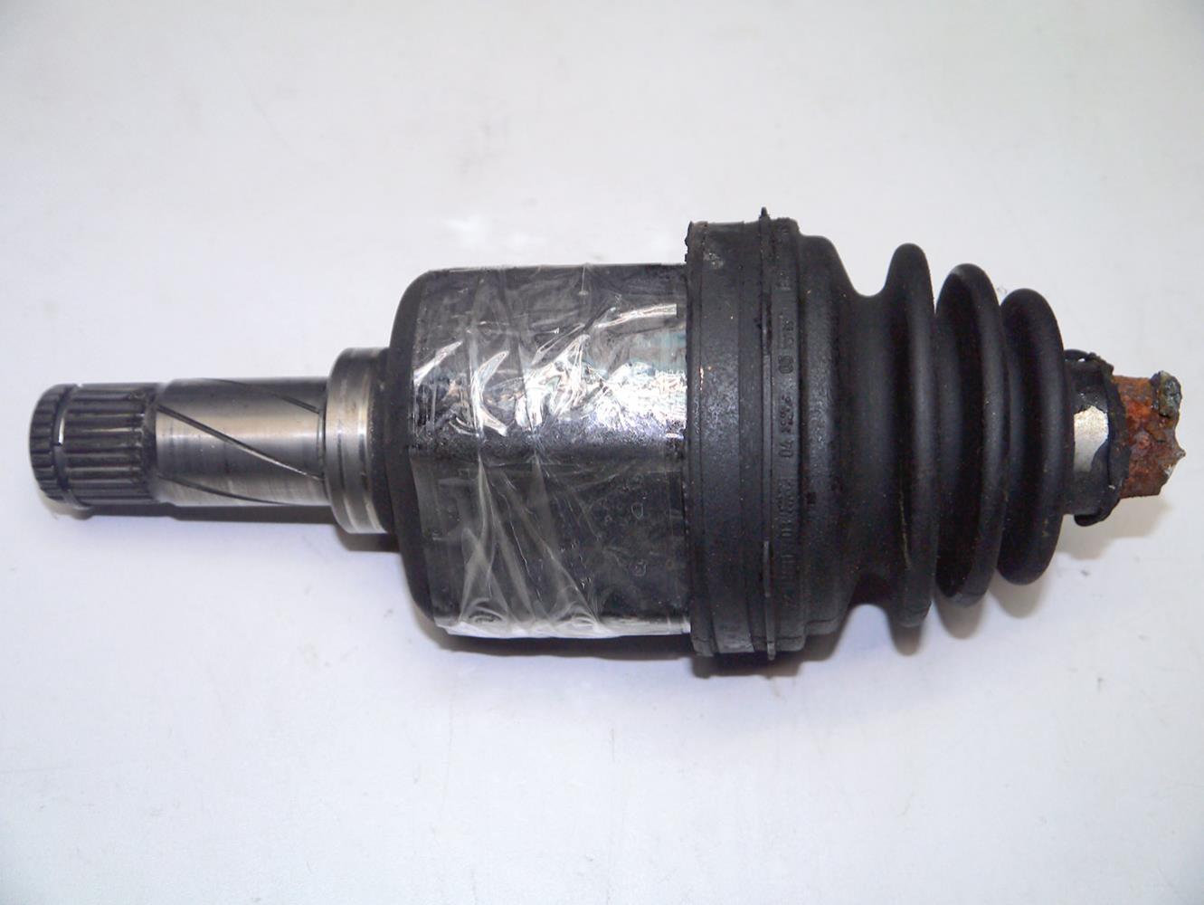 ШРУС внутренний левый Вольво V70-I (V70-1.98N2312 MTJ3-18)
