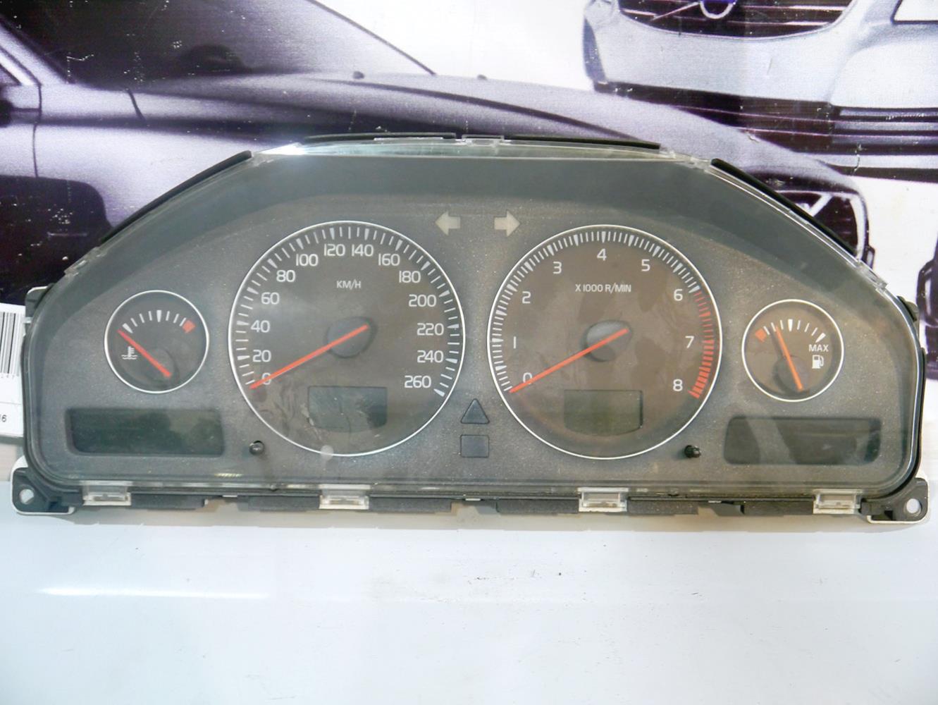 30682272 Панель приборов Вольво S60, S80, V70, XC70 (XC70.2005CON6-16)