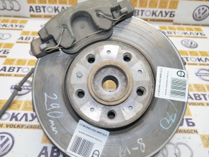  Ступица передняя правая Вольво S60, S80 (V70.04№7452 SKRU8-17)