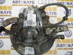  Ступица передняя правая Вольво S60, S80 (V70N6745V1706 SKRU6-18)