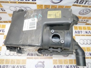  Корпус воздушного фильтра Вольво S60, V70 (V70.04LOT6-18)