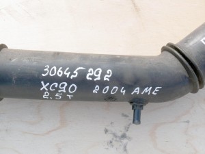 Купить - 30645292 воздуховод интеркуллера до дросселя для Вольво XC90  (XC90 2004 AME)