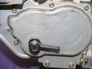  Моторчик дворника двери багажника Вольво XC70 (V70.00N5518 SKRU10-17)