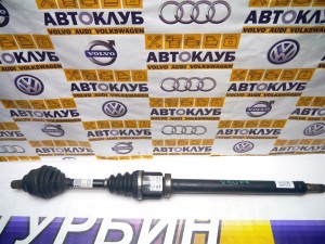 30735971 Приводной вал передний правый Вольво S40-2 (V50.06АТМО SKRU10-18)