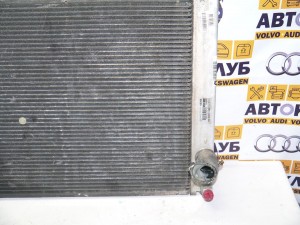  Радиатор Вольво S40-2 (V50.06АТМО SKRU10-18)
