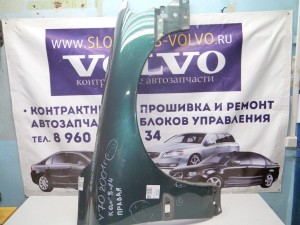  Крыло переднее правое Вольво S60, V70 (V70 2001 KON 0814)