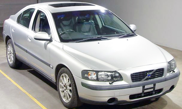 Volvo S60 AWD 2002 на нашей разборке